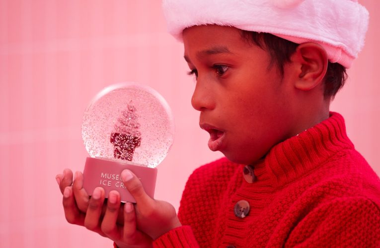 Museum of Ice Cream’s legen-dairy Pinkmas celebration arrives in Chicago with new ways to celebrate the holiday season